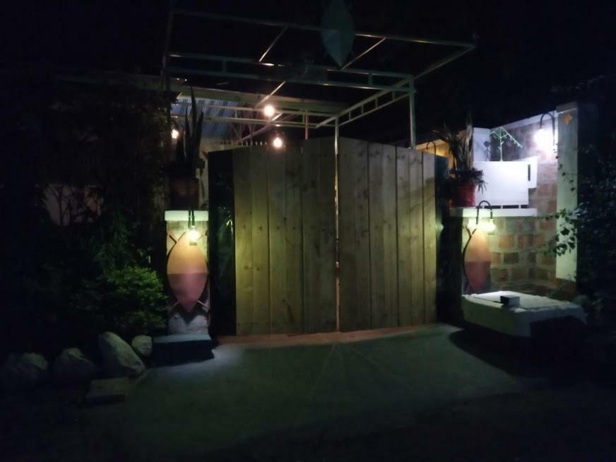 Kilimanjaro Mad Monkey'S Hotel Moshi Exterior foto